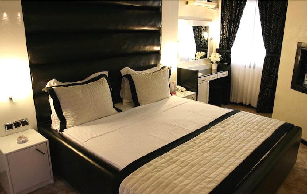 Aksan Hotel 4*