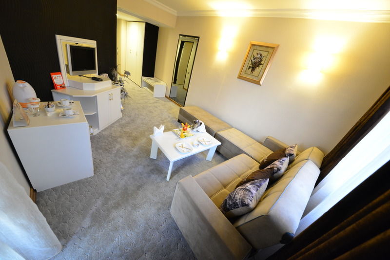 Otel Aksan İzmir